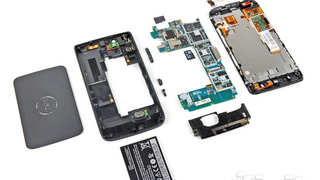 Dell Streak Spills Its Guts